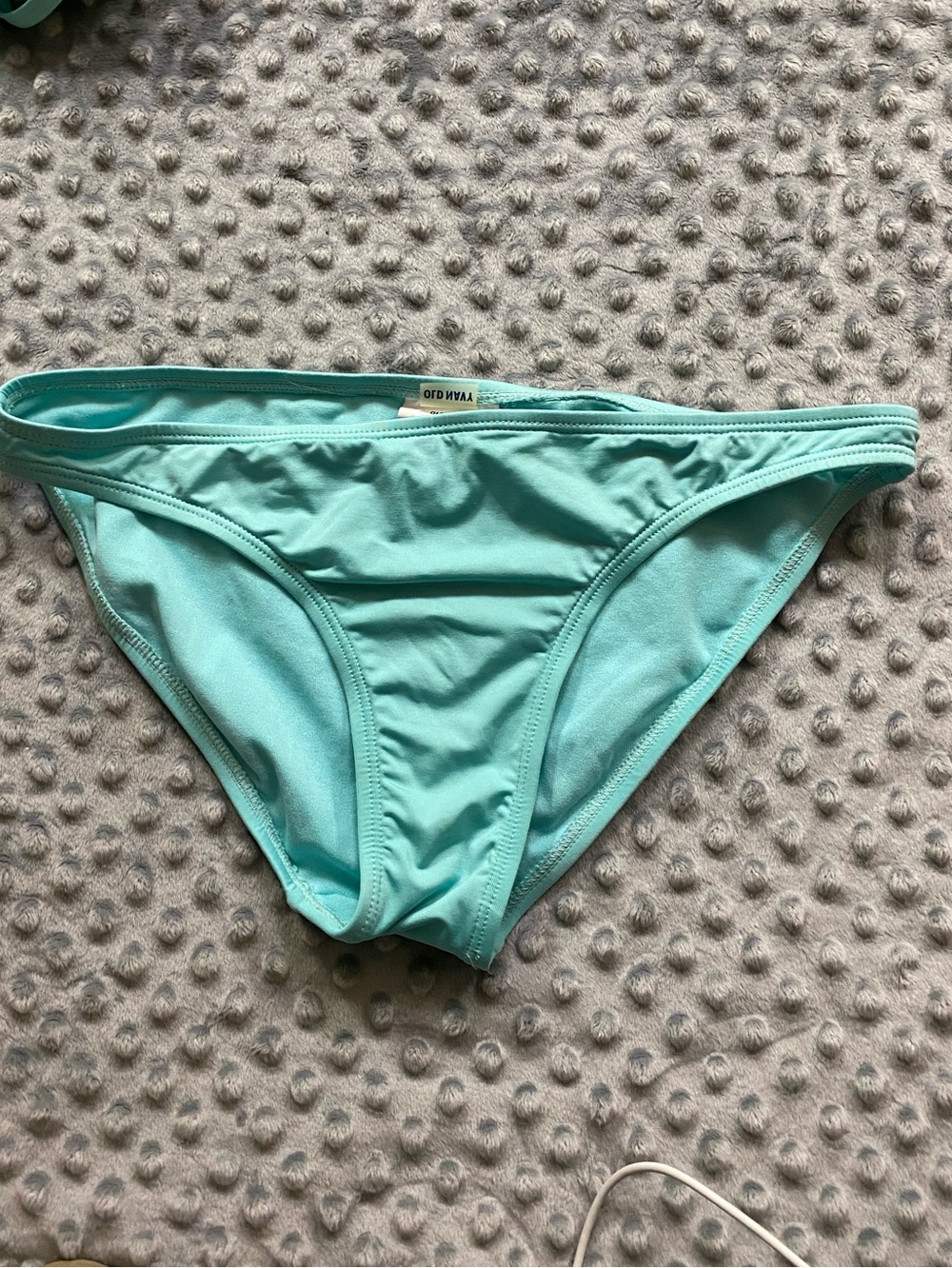 Old Navy Ruffle bikini - Picture 6 of 7
